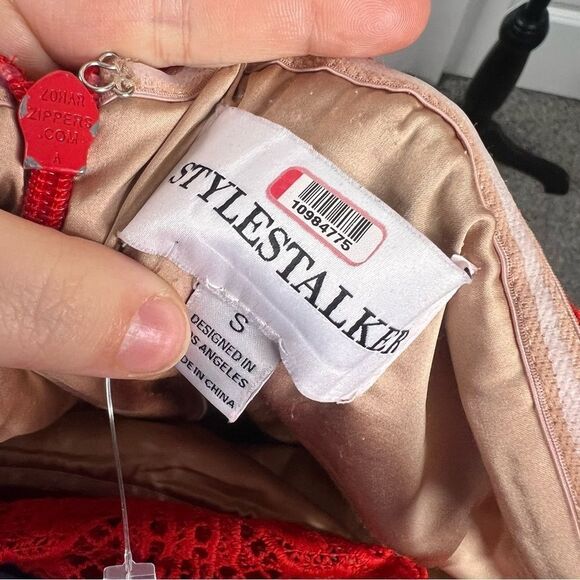 Sz S Stylestalker Stella Midi Off the Shoulder Red Lace Dress $241 MSRP - Picture 12 of 15